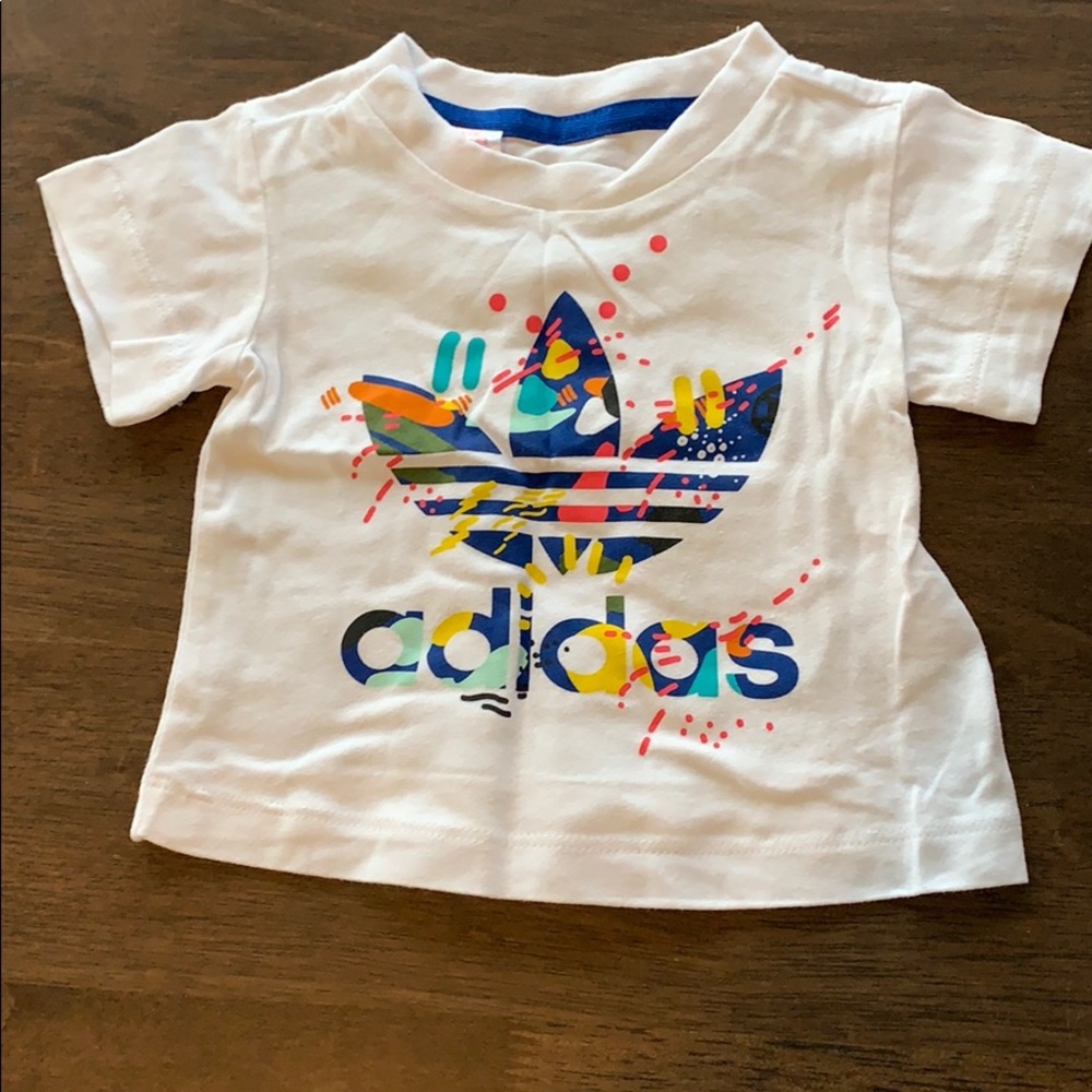 Adidas tshirt